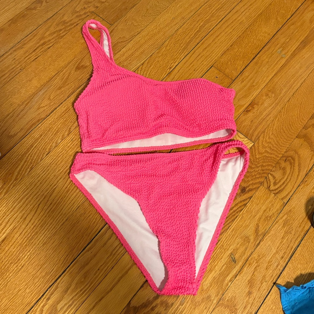 Pink SHEIN Bikini - Picture 2 of 5